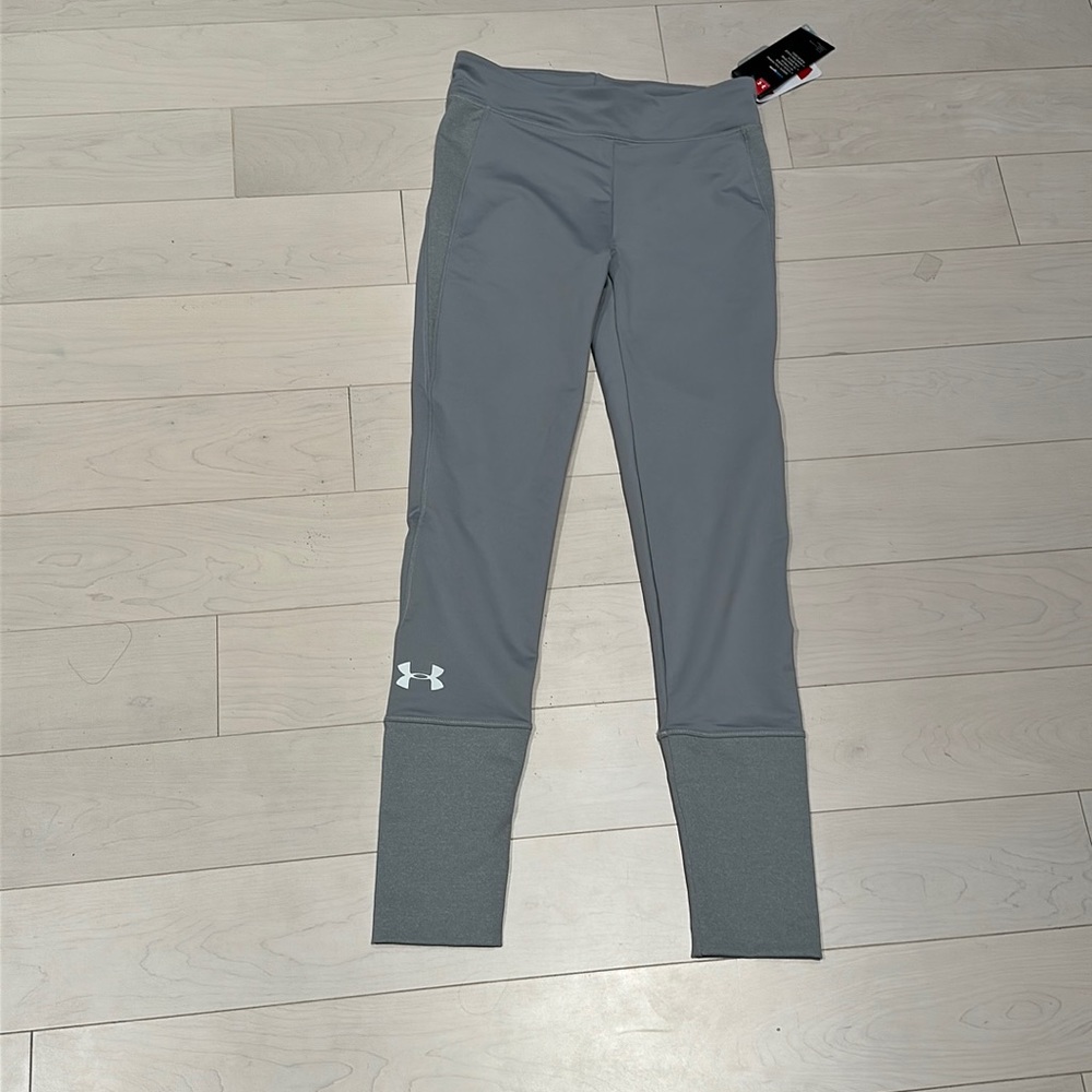 NWT girls Under Armour fleece lined leggings - size Large